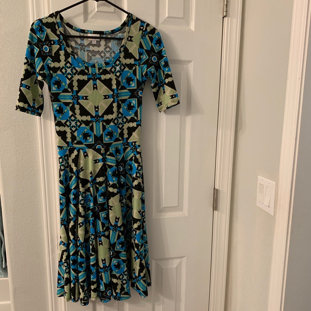 LuLaRoe Nicole Dress